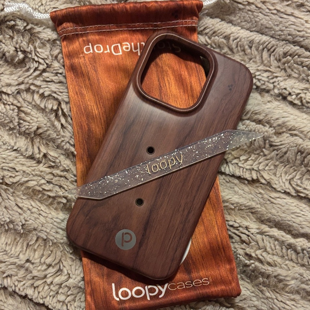 Loopy Case Wood iPhone 15 Pro